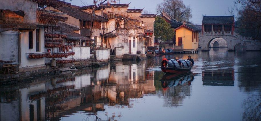 这部位若“发黑”，“大肠病变”可能在靠近，不妨多做3事早预防