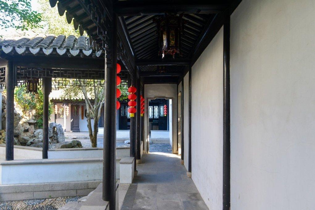 用人单位单方解除劳动合同应承担举证责任